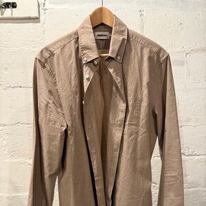 TAYLOR STITCH The Jack Shirt in Faded Brick Chambray